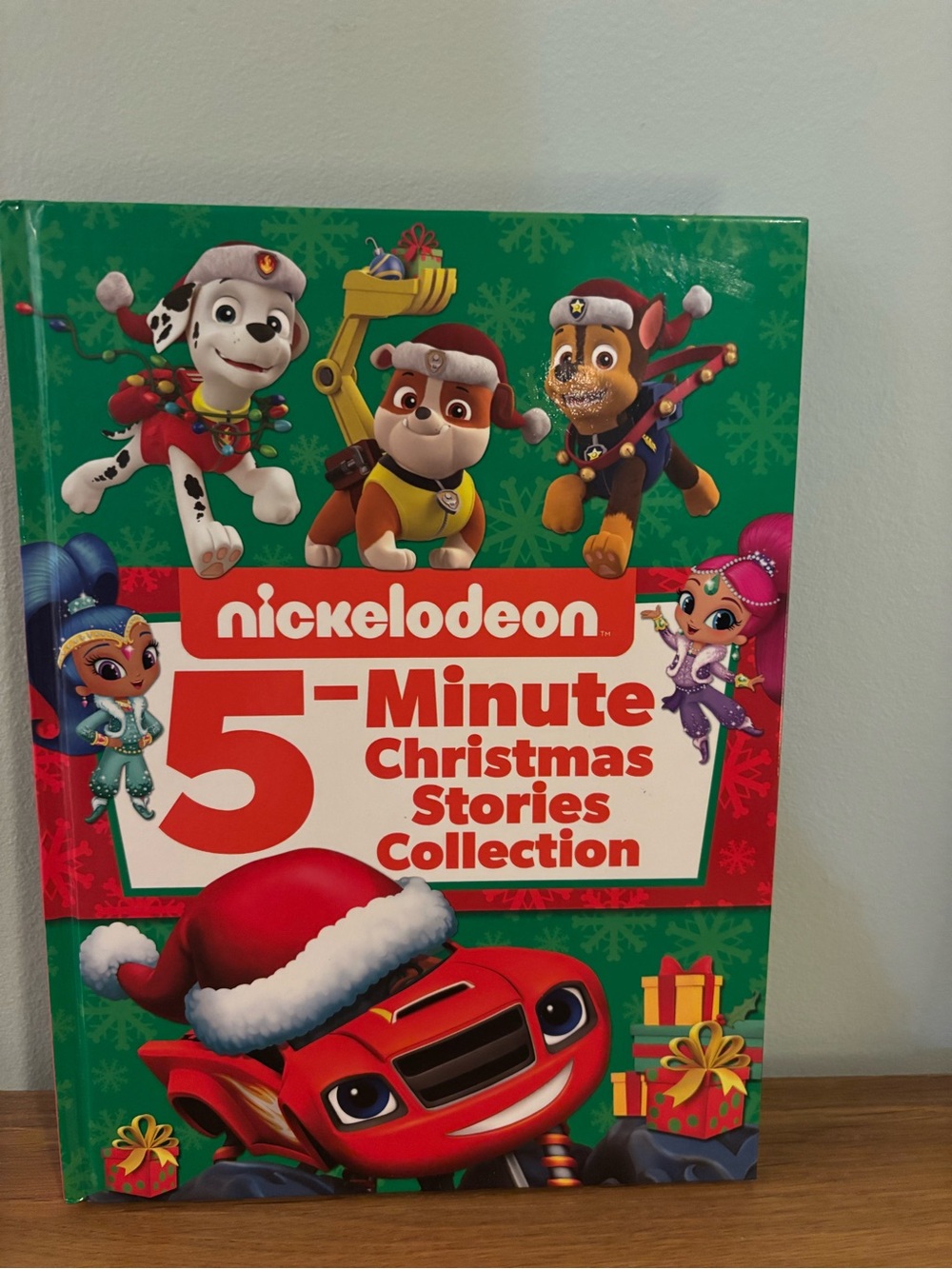 Nickelodeon 5-Minute Christmas Stories Hardcover Book New